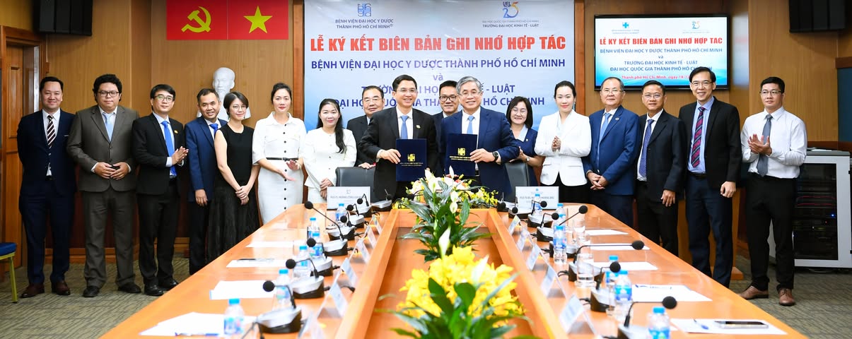 Bệnh viện Đại học Y Dược TP. Hồ Chí Minh ký kết hợp tác với Trường Đại học Kinh tế – Luật, ĐHQG TP. Hồ Chí Minh Giao thoa liên ngành hướng đến quản trị y tế bền vững5.jpg